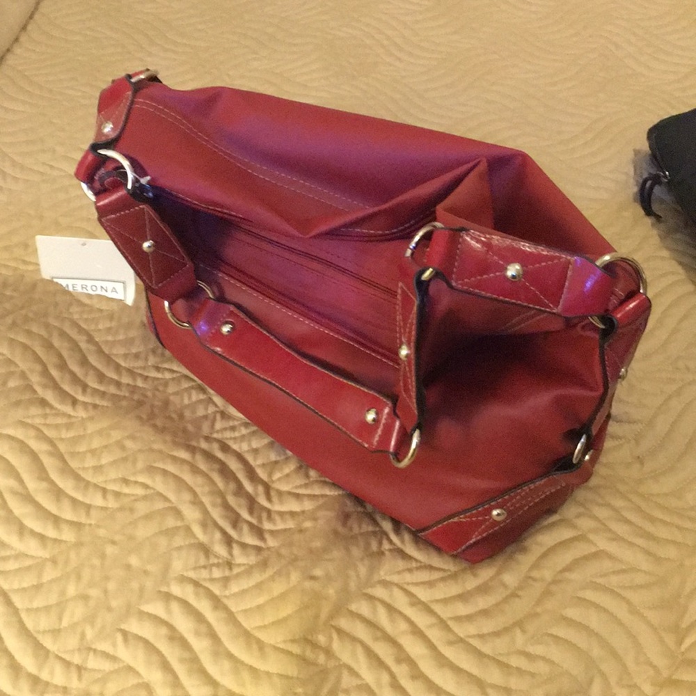 Red tote